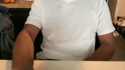 Snapshot of rohan_p6 chatting on 08-04-26, 02:26 Rohan P online show from 08-04-26, 02:26