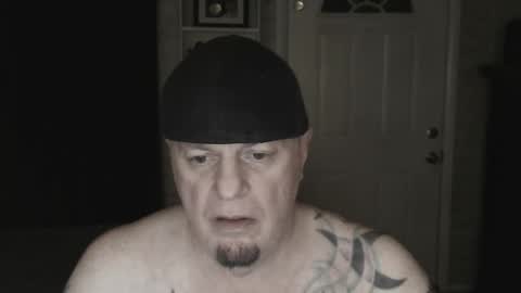 Snapshot of roinaz chatting on 01-13-25, 01:56 roinaz online show from 01-13-25, 01:56