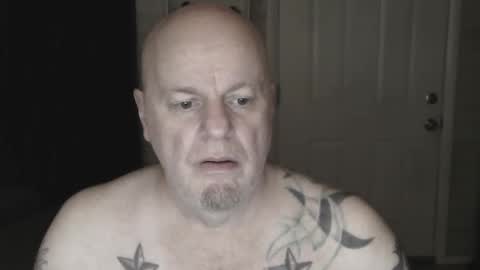 Snapshot of roinaz chatting on 02-15-25, 11:25 roinaz online show from 02-15-25, 11:25