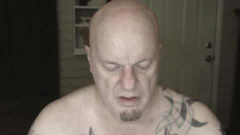 Snapshot of roinaz chatting on 02-27-25, 03:14 roinaz online show from 02-27-25, 03:14