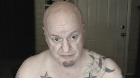 Snapshot of roinaz chatting on 02-27-25, 10:04 roinaz online show from 02-27-25, 10:04