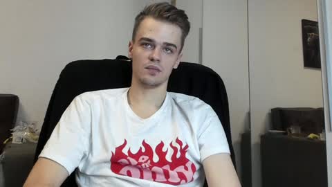 taylor fox online show from 01-15-25, 03:07