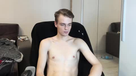 taylor fox online show from 03-03-25, 05:29