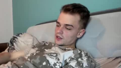 taylor fox online show from 10-04-25, 04:38