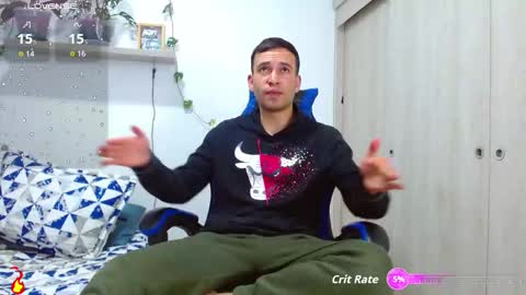 Snapshot of rolos_hot32 chatting on 11-09-25, 07:12 rolos_hot32 online show from 11-09-25, 07:12