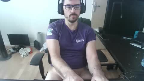 romainb72 online show from 12-18-24, 09:25