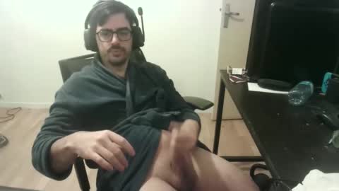 romainb72 online show from 02-05-26, 01:21