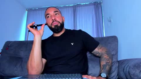 Roman online show from 03-08-26, 09:51