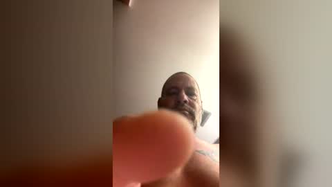 Snapshot of romander2017 chatting on 06-21-26, 11:40 Wasati online show from 06-21-26, 11:40