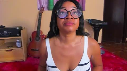 Snapshot of romantic_stargirl chatting on 12-15-24, 06:37 Is A Belle online show from 12-15-24, 06:37