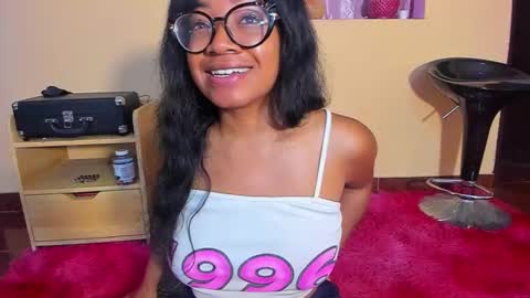 Snapshot of romantic_stargirl chatting on 12-16-24, 11:44 Is A Belle online show from 12-16-24, 11:44