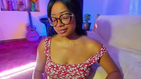 Snapshot of romantic_stargirl chatting on 02-03-25, 12:58 Is A Belle online show from 02-03-25, 12:58