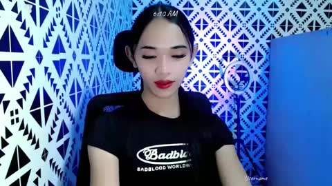 empress online show from 02-19-25, 10:09