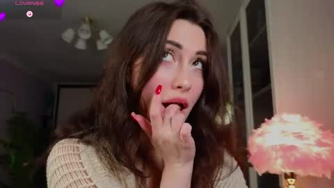 Snapshot of romanticsonya chatting on 04-22-26, 11:17 romanticsonya online show from 04-22-26, 11:17