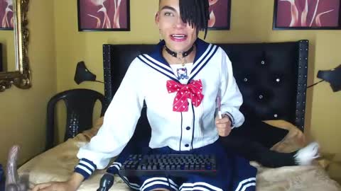 Snapshot of romeo_laurient chatting on 04-20-26, 10:22 ROMEO online show from 04-20-26, 10:22