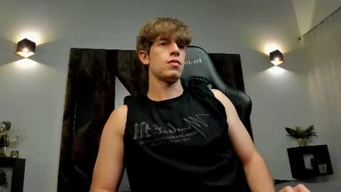 Romeo Ricci online show from 06-22-26, 07:05