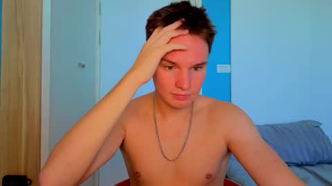 Snapshot of romeosilver chatting on 11-27-25, 04:25 Romeo online show from 11-27-25, 04:25