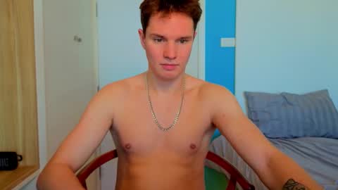 Snapshot of romeosilver chatting on 11-30-25, 03:43 Romeo online show from 11-30-25, 03:43