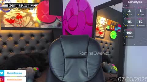Snapshot of rominaowenxx chatting on 03-07-25, 05:51 ROMINA OWEN online show from 03-07-25, 05:51