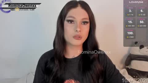 Snapshot of rominaowenxx chatting on 09-10-25, 06:02 ROMINA OWEN online show from 09-10-25, 06:02