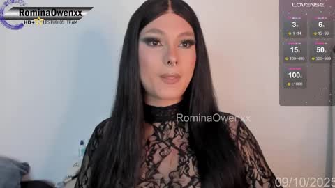 Snapshot of rominaowenxx chatting on 10-09-25, 12:47 ROMINA OWEN online show from 10-09-25, 12:47