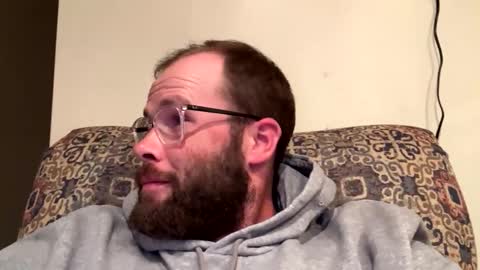 Snapshot of ronald2774 chatting on 05-10-26, 03:01 ronald2774 online show from 05-10-26, 03:01