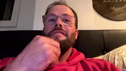Snapshot of ronald2774 chatting on 05-27-26, 02:30 ronald2774 online show from 05-27-26, 02:30