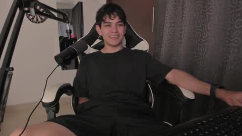 Ronaldo online show from 01-27-25, 01:48