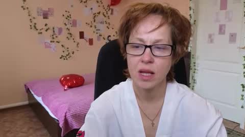 Snapshot of ronda_roni chatting on 04-13-26, 06:08 ronda_roni online show from 04-13-26, 06:08