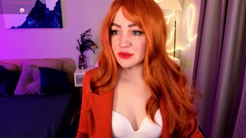 Snapshot of rones_meee chatting on 03-09-26, 08:18 Olivia online show from 03-09-26, 08:18