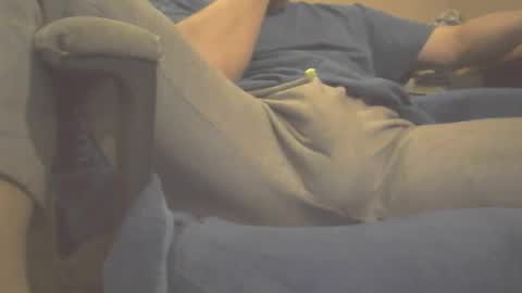 Snapshot of roney58 chatting on 02-13-25, 12:43 roney58 online show from 02-13-25, 12:43