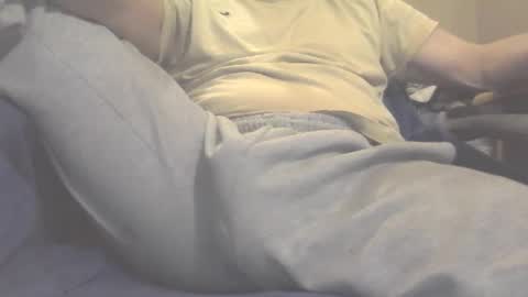 Snapshot of roney58 chatting on 02-26-25, 10:47 roney58 online show from 02-26-25, 10:47