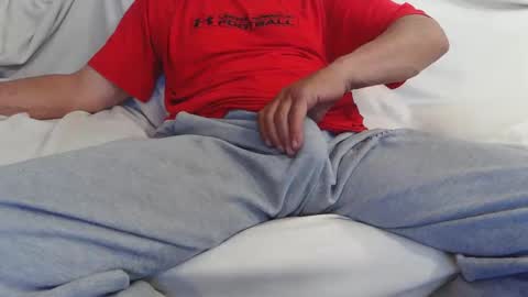 Snapshot of roney58 chatting on 05-16-26, 03:11 roney58 online show from 05-16-26, 03:11