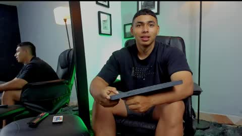 RonnieCanford online show from 04-02-26, 04:37