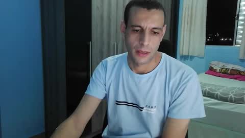 Snapshot of ronnispoto chatting on 03-28-26, 12:10 ronny online show from 03-28-26, 12:10