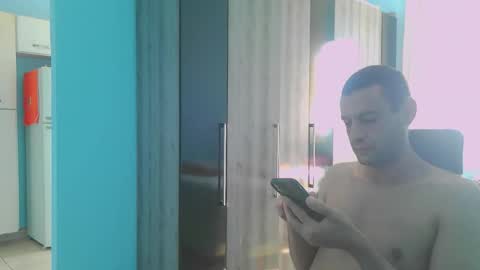 Snapshot of ronnispoto chatting on 04-12-26, 01:16 ronny online show from 04-12-26, 01:16