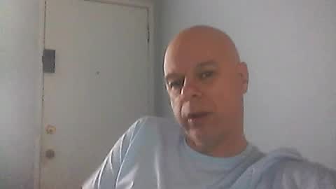 Snapshot of rooboy55 chatting on 06-27-26, 05:23 rooboy55 online show from 06-27-26, 05:23