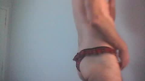 Snapshot of rooboy55 chatting on 07-25-26, 04:54 rooboy55 online show from 07-25-26, 04:54