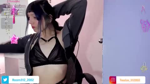 Twelve 3 Inst Twelve 312002 Twitter Room312 2002 online show from 03-29-26, 03:56