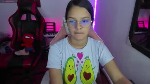  MIA AND PAUL online show from 03-01-26, 07:05