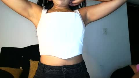 roosmery_ online show from 07-15-26, 01:49