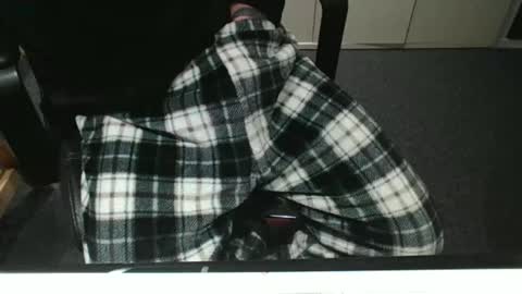Snapshot of rore85 chatting on 04-04-26, 08:12 rore85 online show from 04-04-26, 08:12