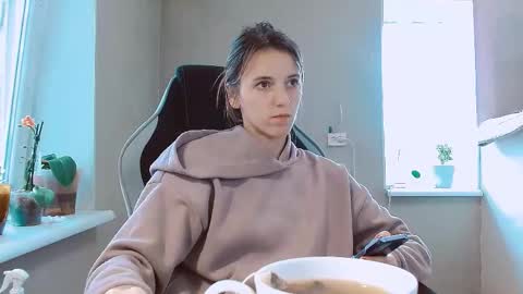 Snapshot of rosa843850 chatting on 09-12-25, 08:47 rosa843850 online show from 09-12-25, 08:47