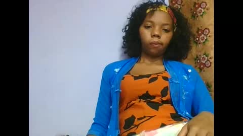 rosah225127 online show from 04-30-26, 05:41