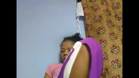 rosah225127 online show from 05-25-26, 05:57