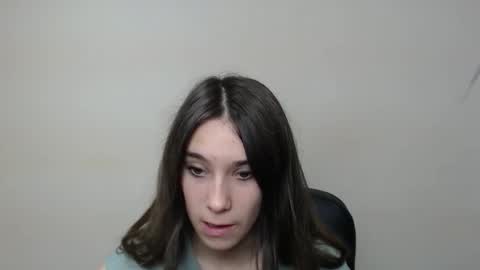 Rose online show from 10-03-25, 06:43