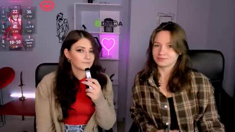 Snapshot of rosali_sunny chatting on 01-11-26, 08:25 Rosalia online show from 01-11-26, 08:25