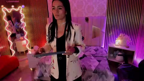 ROSALIN online show from 10-16-25, 11:55