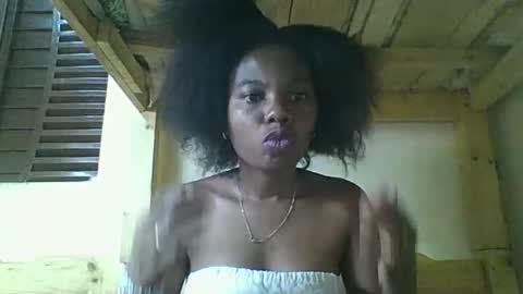 Rosalinda online show from 03-02-26, 02:25