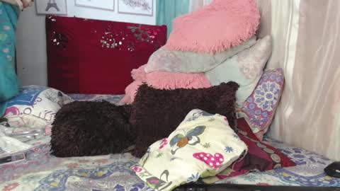 Snapshot of rosalynda_collen chatting on 01-28-25, 10:56 daniela garcia online show from 01-28-25, 10:56